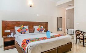 Blue Bell Hotel Greater Noida 3*